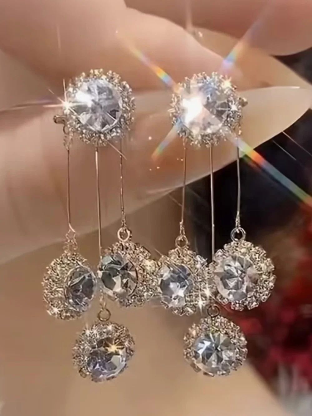 🩶 Oh So Pretty Triple Crystal Drop Dangle Earrings 🩶